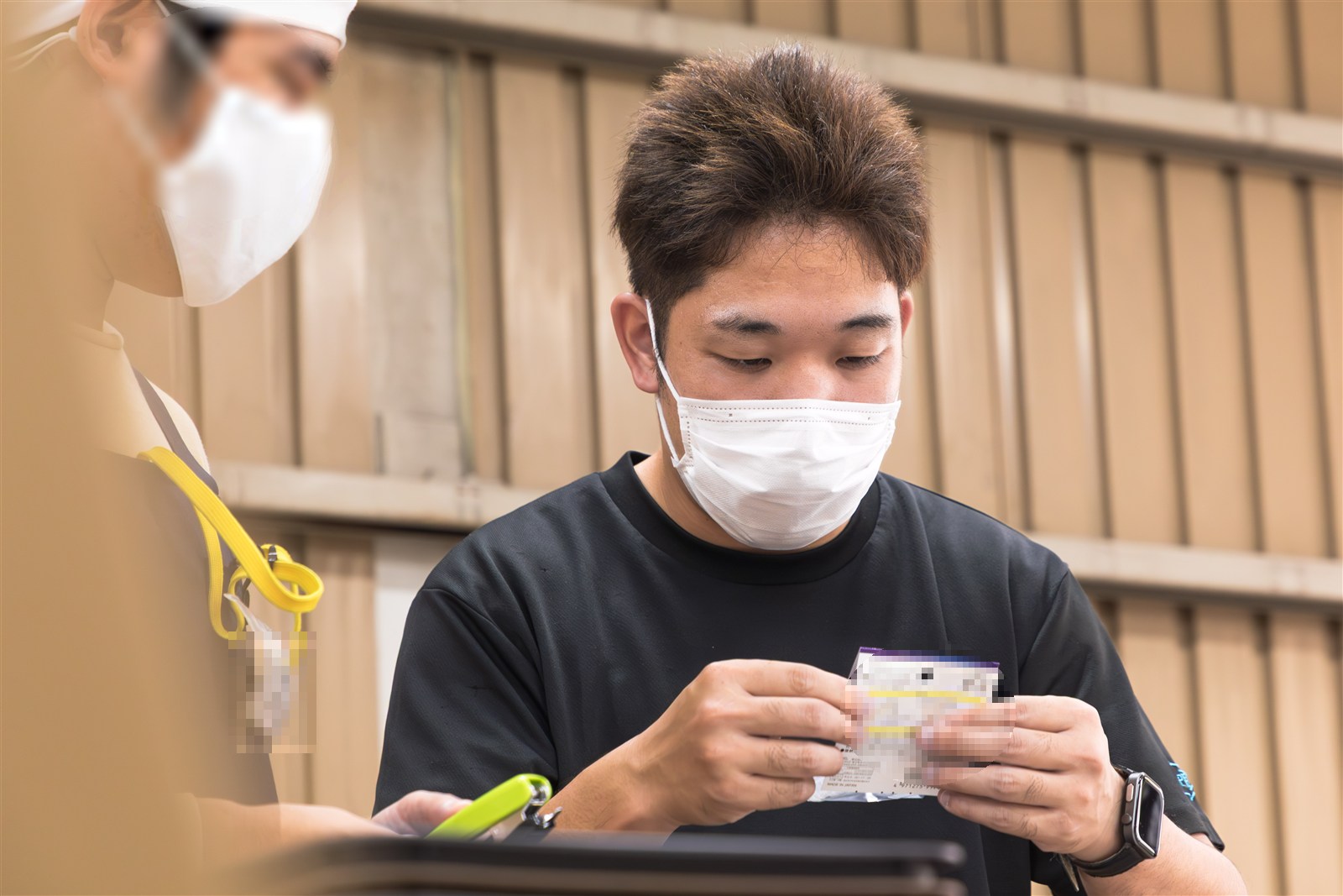 事業所内での受託作業風景